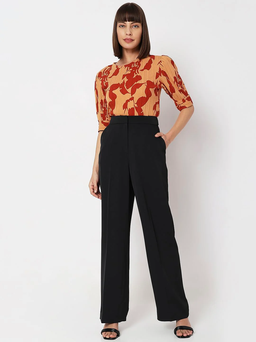 Black High Rise Straight Fit Pants - Image 6