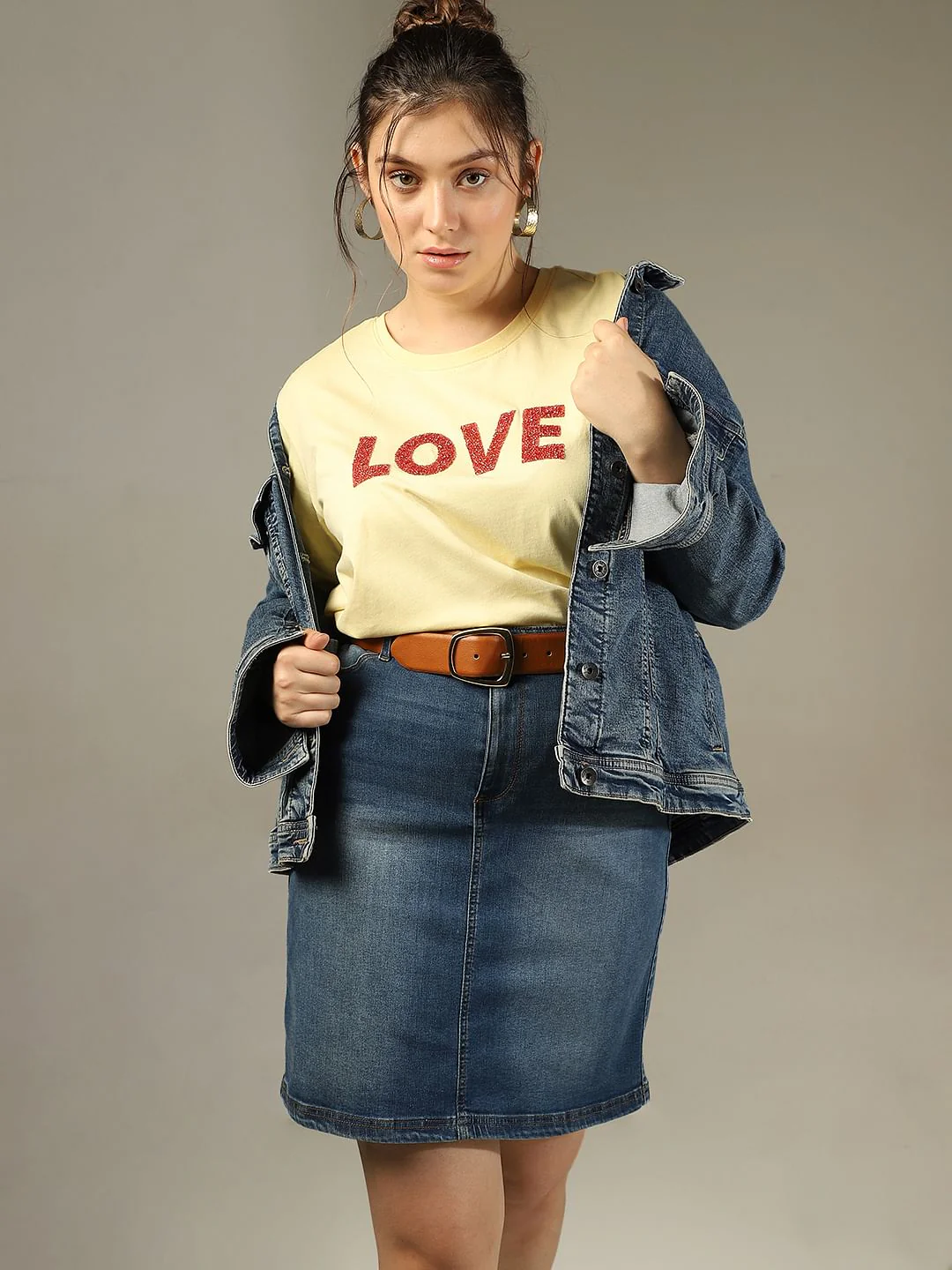 Curve Yellow Embellished Text Print T-Shirt