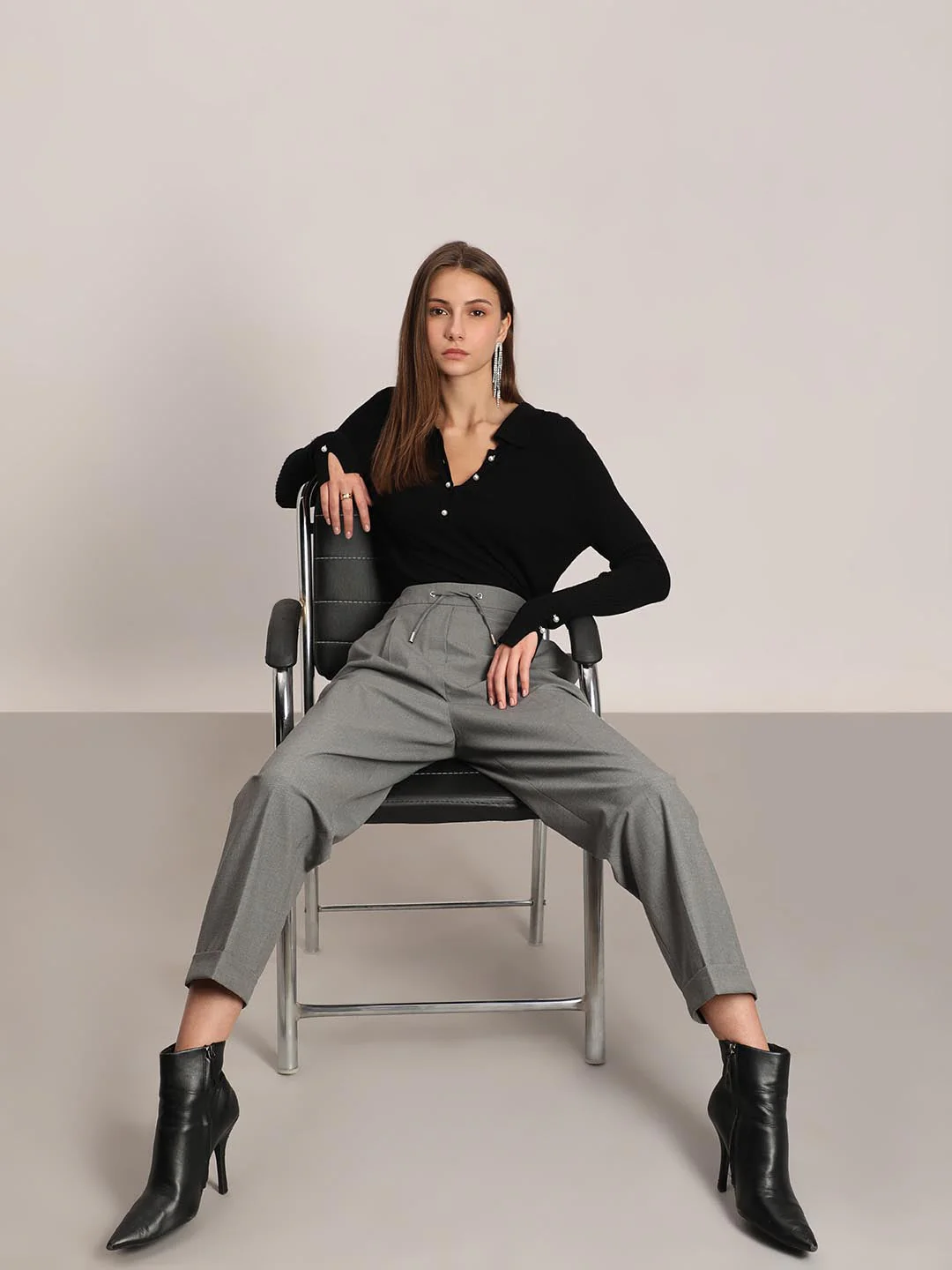 Vero Moda Light Grey Tapered Fit Pants